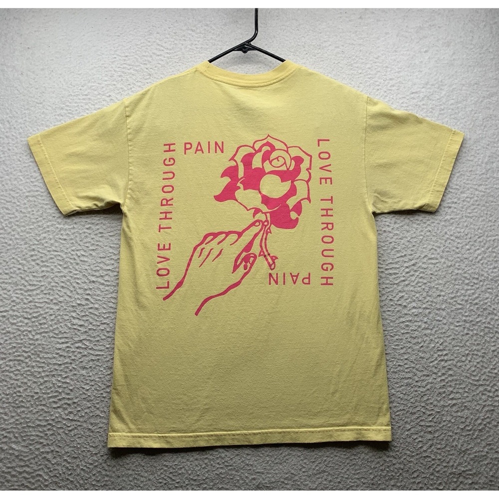 Empyre T-Shirt Mens Medium M Yellow Pink Love Through Pain Rose Flower Skater